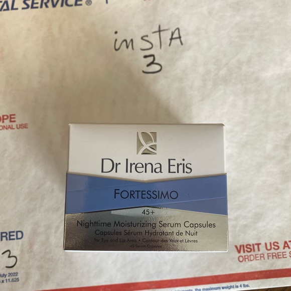 Dr Irena Eris FORTESSIMO 45+ NIGHT TIME MOISTURIZING SERUM CAPSULES NEW - Picture 1 of 8